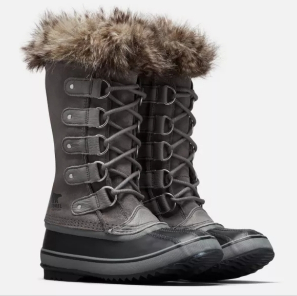 Sorel Shoes - SOREL WOMEN'S JOAN OF ARCTIC™ BOOT in Quarry Black - Size 8
